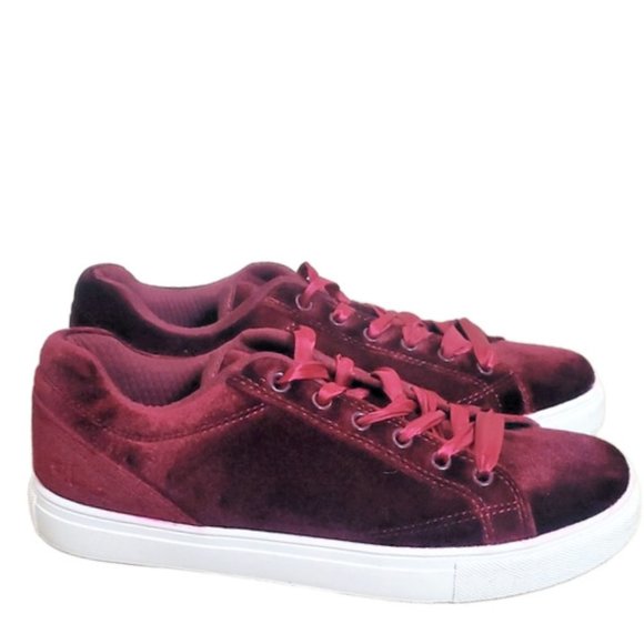 FILA Red Velvet Sneakers - Picture 1 of 5